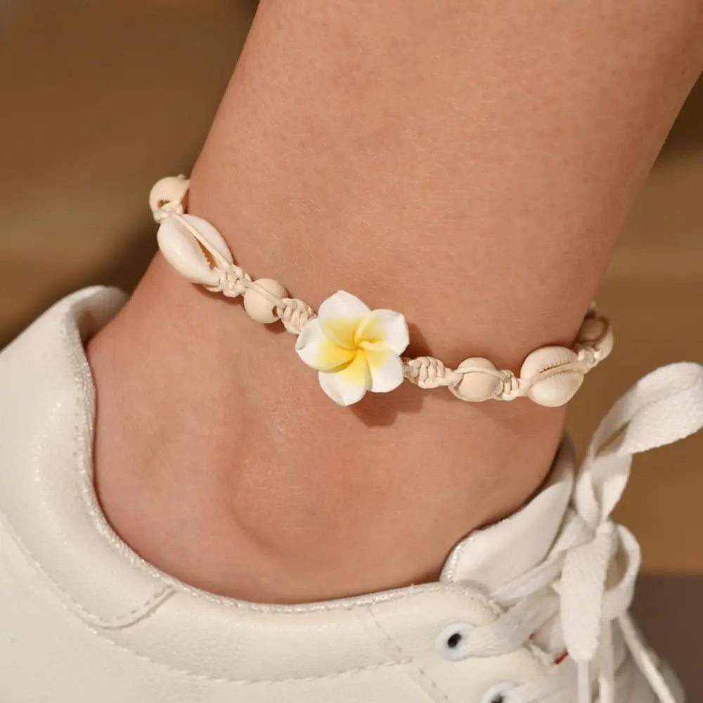 Bracelet de Cheville Plumeria et Coquillages Cauri