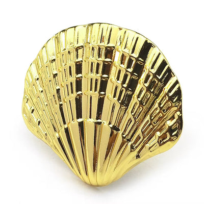 Bague Coquillage Brillante en Acier Inoxydable sur fond blanc