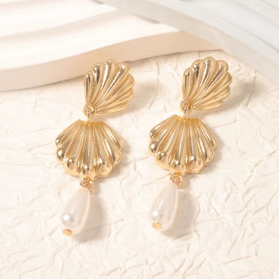 Boucle d’Oreille Coquillage Pendante