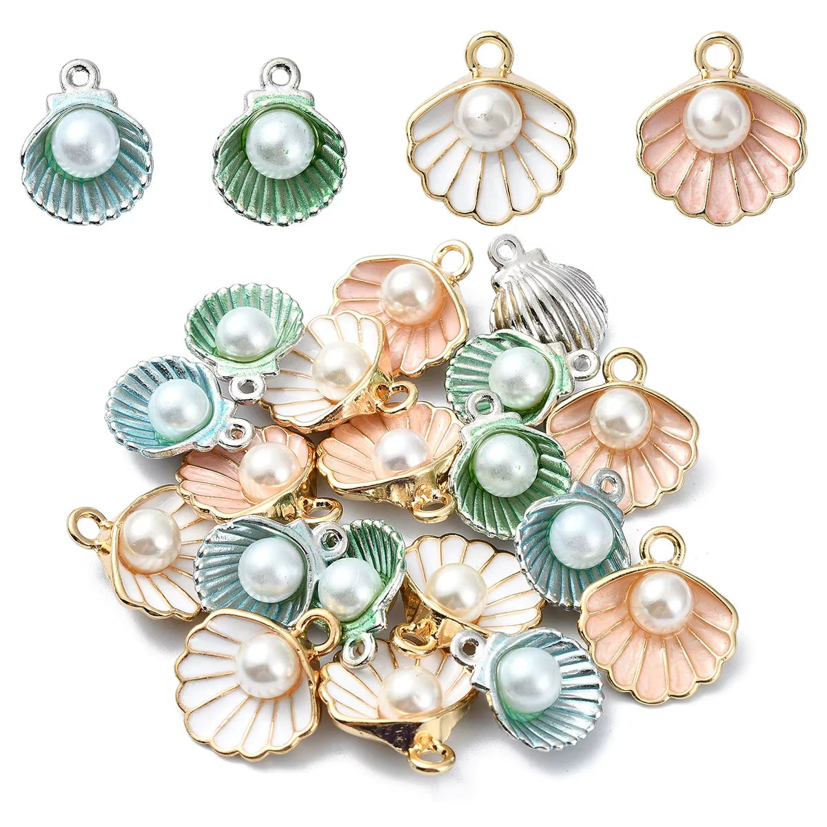 Lot de 20 Perles en Coquillage Modernes sur fond blanc
